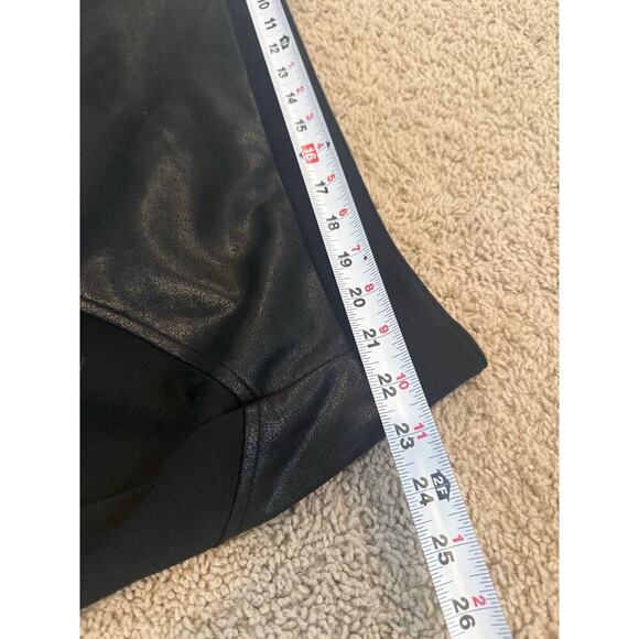 NWT Lane Bryant Black Faux Leather/Knit Skirt Size 26 - Picture 4 of 5